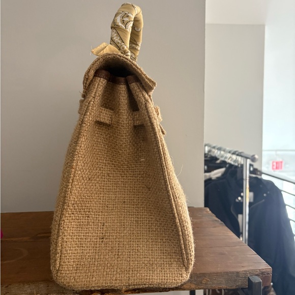 DLD Ville Handbag - Picture 4 of 5